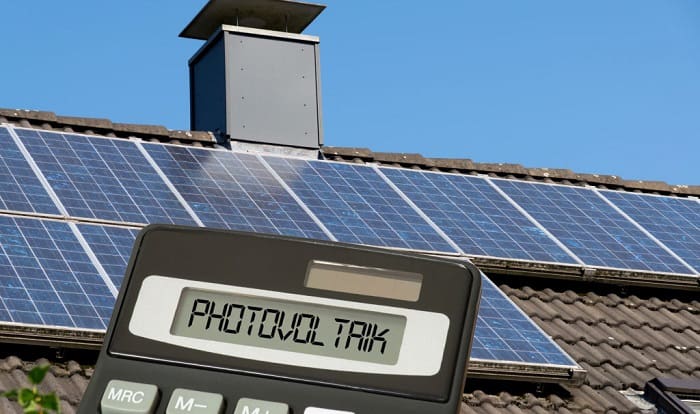 how to measure solar panel output