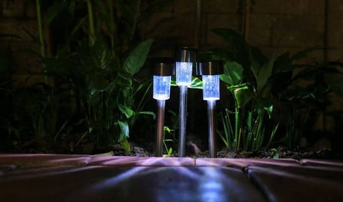 do-solar-lights-work-in-the-shade