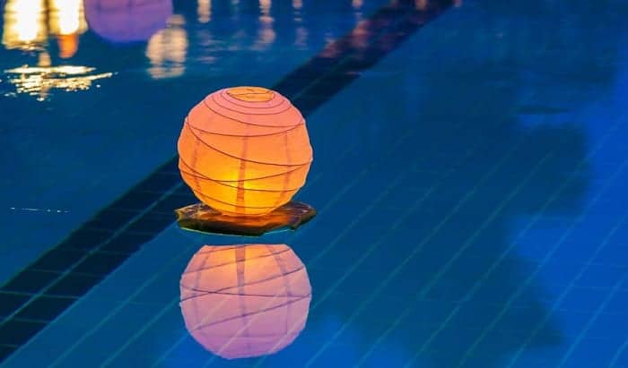 best solar powered pool lights