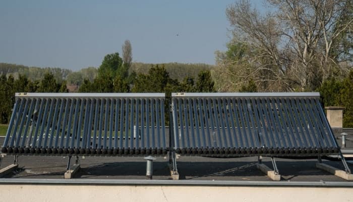 an-example-of-a-active-solar-energy-system