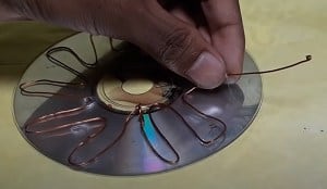 How to Make a Solar Panel with CD? - DIY in 3 Easy Steps