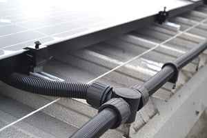 make-a-12-volt-solar-panel