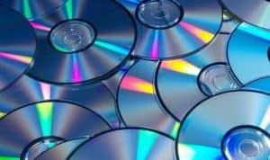 How to Make a Solar Panel with CD? - DIY in 3 Easy Steps