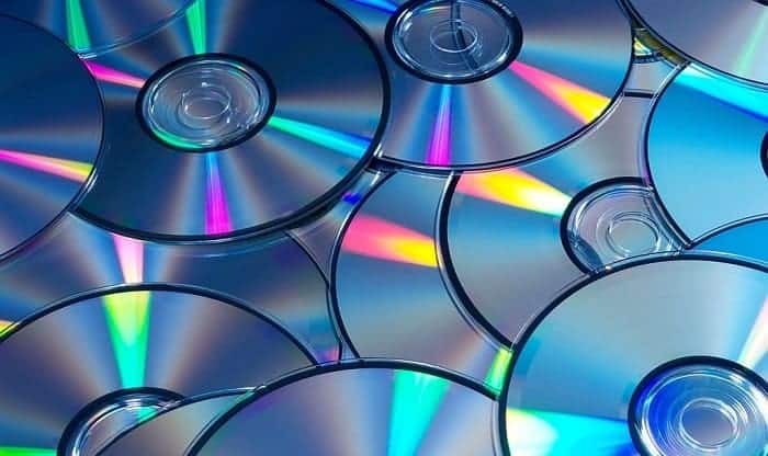 How to make solar panels from cds